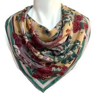 Vintage "The Vera Studio" Silk Floral Scarf – Hand Rolled Edges - 29" Square